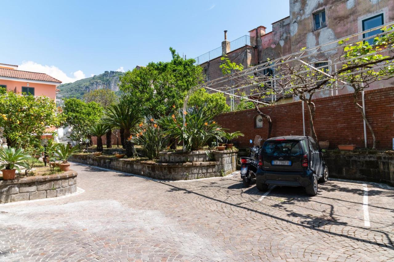 Villa Francesca Relais Piano di Sorrento Luaran gambar